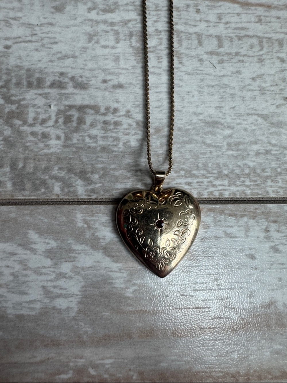 Vintage Avon Necklace Heart Pendant red gem in center